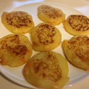 手づかみ離乳食 豆腐とにんじんとじゃがいものおやき レシピ 作り方 By さとmin 楽天レシピ 手づかみ離乳食 豆腐とにんじんとじゃがいものおやき レシピ 作り方 By さとmin 楽天レシピ
